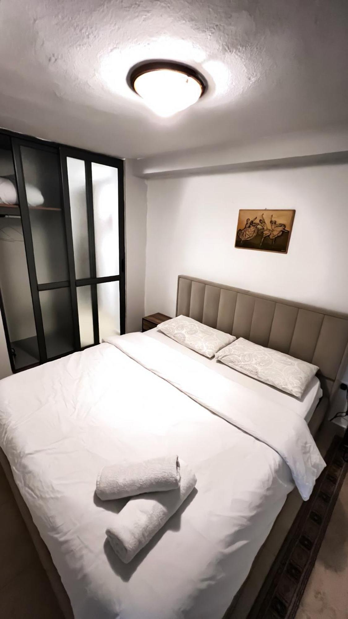 Tirana Center Apartment エクステリア 写真